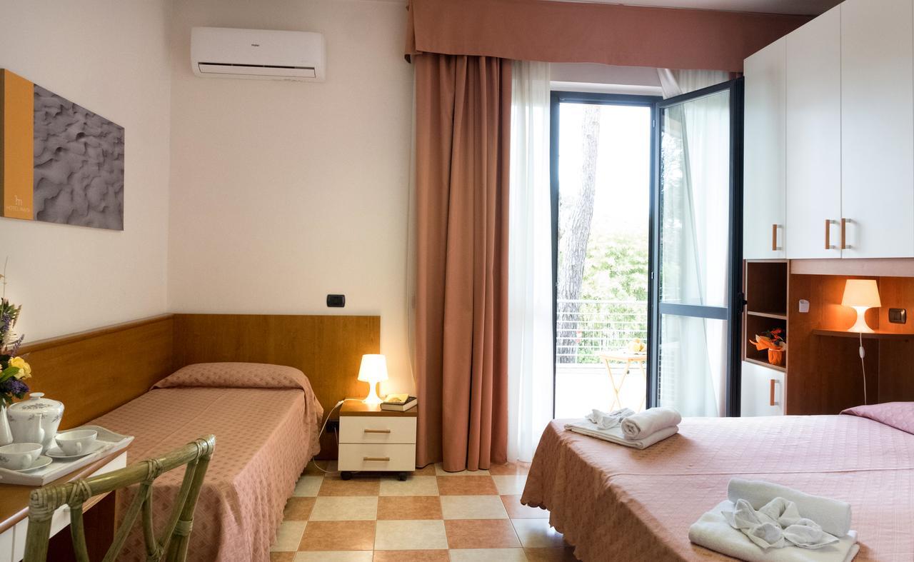 Hotel Maita Lido di Camaiore Exterior photo